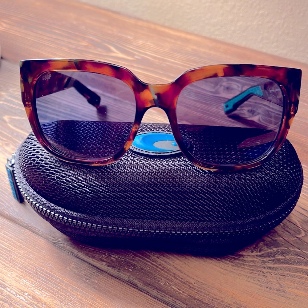 Women’s Costas Sunglasses